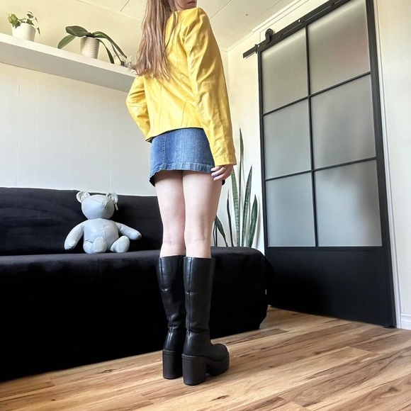 Vtg 1990s Rare Yellow Genuine Leather Double Zip Jacket - Crop Fit - Picture 5 of 8